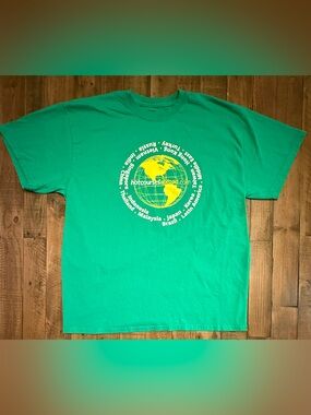 HotcoursesAbroad.com International Ed Graphic T-Shirt XL Green Globe Travel Tee